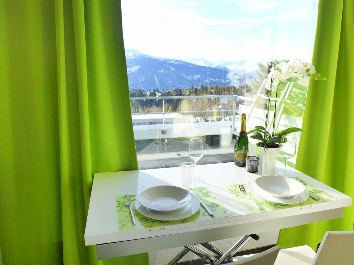 Apartment Jeanne D'Arc-3 By Interhome Crans-Montana Exterior foto