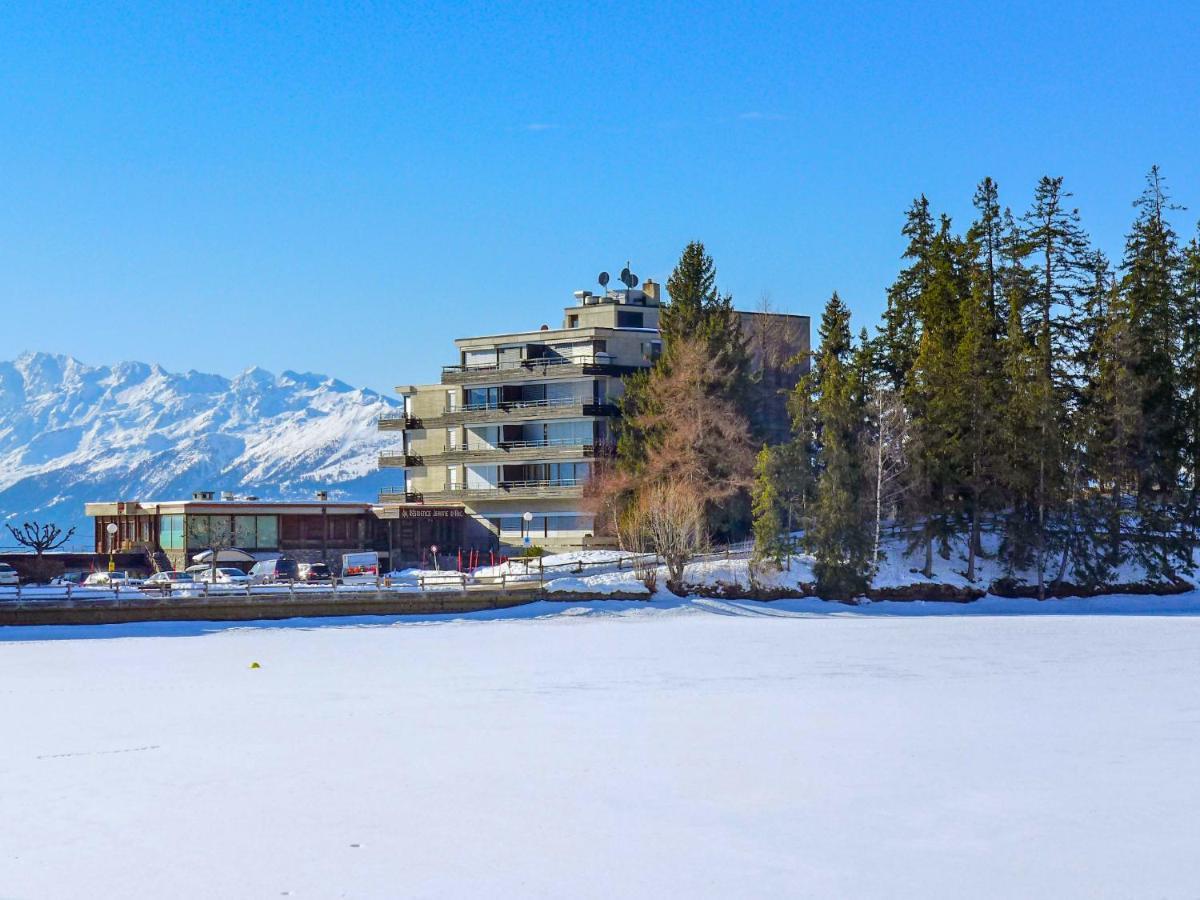 Apartment Jeanne D'Arc-3 By Interhome Crans-Montana Exterior foto
